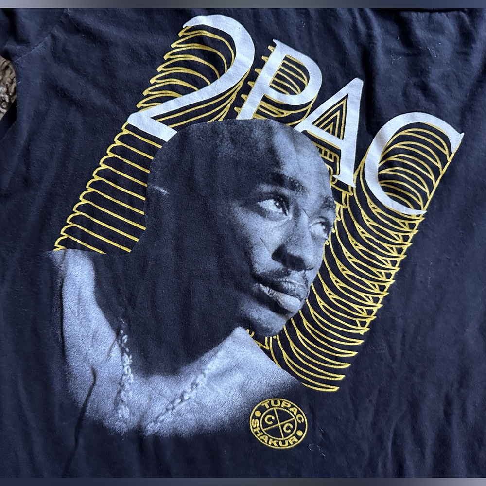 Cross Colours Tupac Shakur t-shirt - Picture 2 of 5